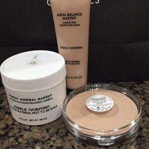 Merle Norman Custom Foundation Bundle